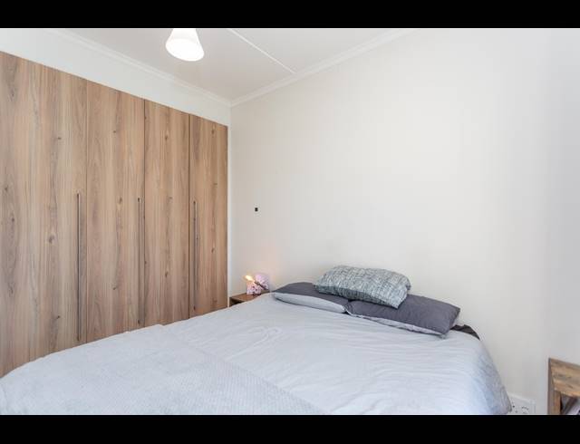 1 BEDROOM APARTMENT FOR SALE IN RICHWOOD